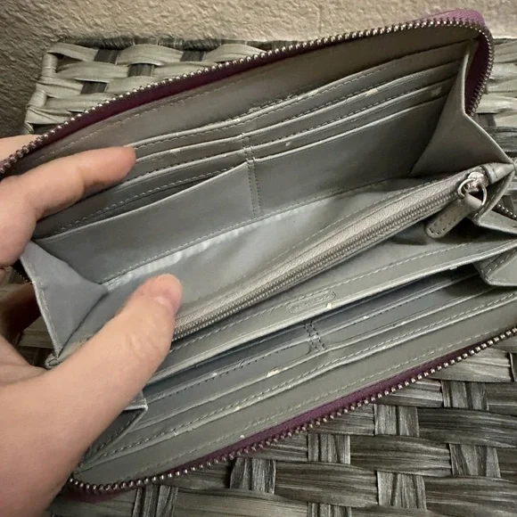 Coach Purple Leather Zip Around Wallet Wristlet - Picture 10 of 15